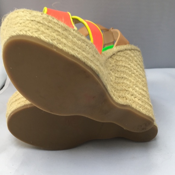 enzo angiolini wedges